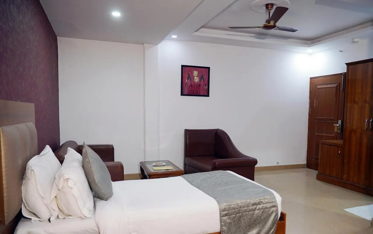 ****  The Lohmod Hotel - Near Delhi Airport New Delhi India