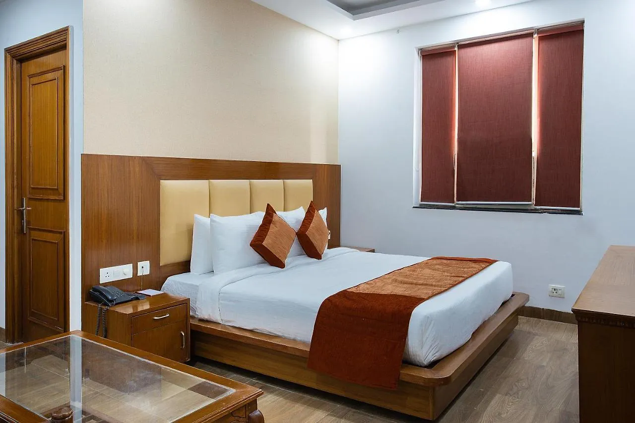 The Lohmod Hotel - Near Delhi Airport New Delhi